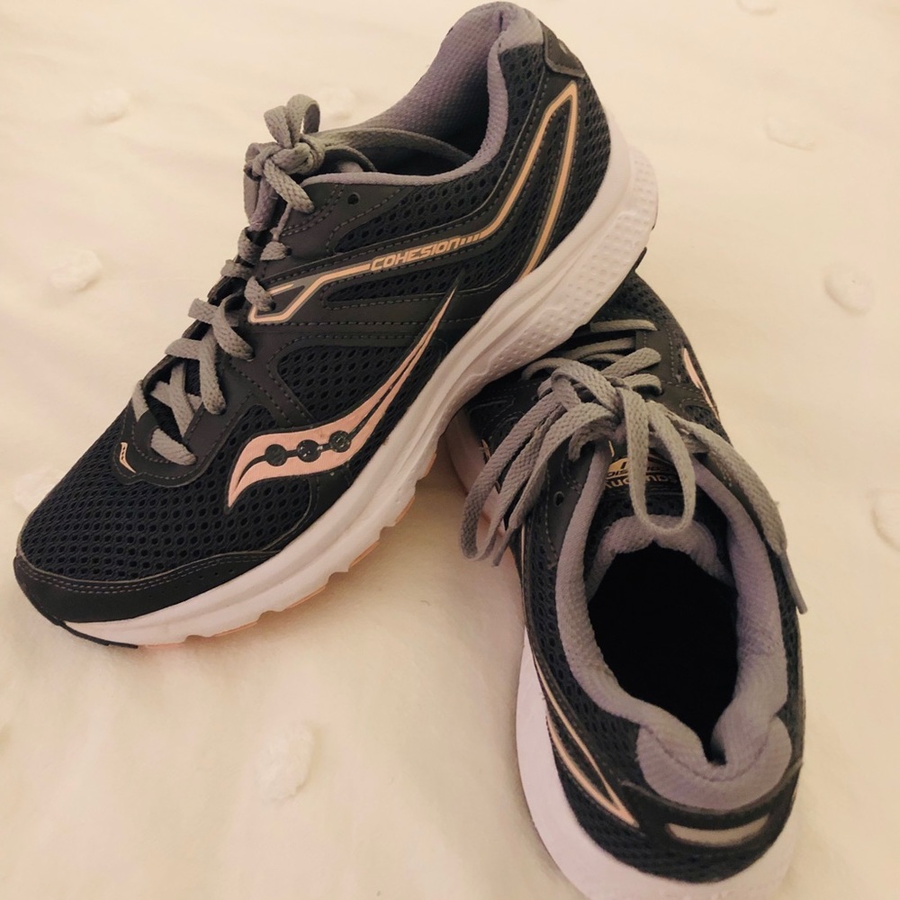 Saucony Women’s Tennis Shoes